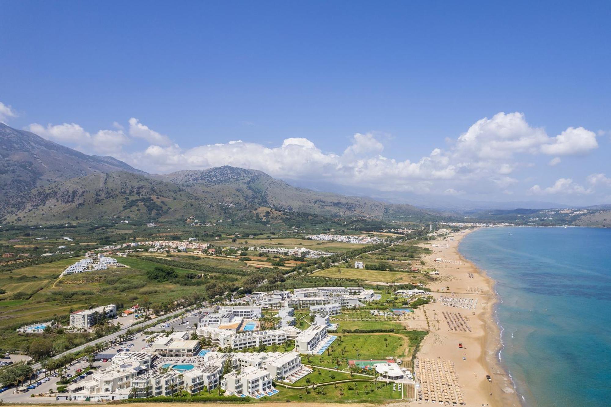 Vantaris Palace Hotel Paralia Kourna Bagian luar foto